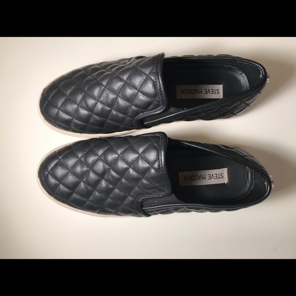 Steve Madden Black Sneaker - Picture 2 of 6